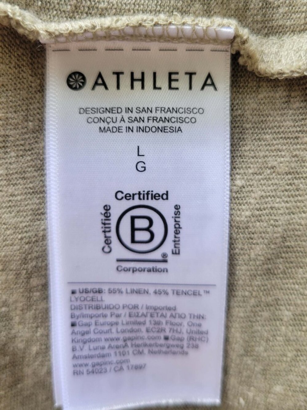Athleta Linen Tencel Getaway V-Neck Olive Shadow T-Shirt Women’s Minimalist L - Picture 4 of 5